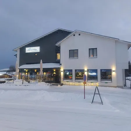 מלון דירות Lost In Yllaes