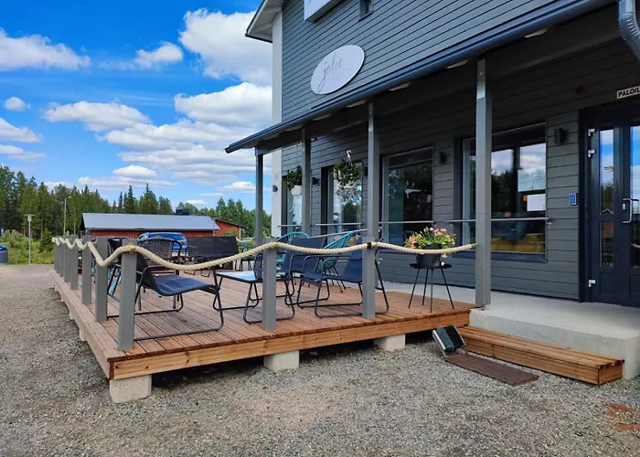 Lost In Yllaes מלון דירות